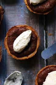Little Tahini And Molten Chocolate Mousse Tarts With Mascarpone Joanne Eats Well With Others Recipe Eat Tart Recipes Food