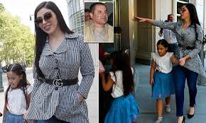 El chapo rose to prominence as the head of the sinaloa cartel, founded in the mid 1980s in one of mexico's poorer, mountainous regions. Judge Considers Change Of Venue For El Chapo Trial Daily Mail Online