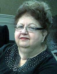 Laura Parillo's Instagram, Twitter & Facebook