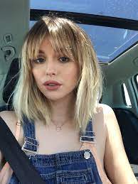 A true commitment to this universally hot look starts at long blonde hair with bangs. How To Make An Interesting Art Piece Using Tree Branches Ehow Hair Styles Hair Pictures Short Hair Styles