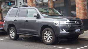 Beberapa kereta api yang melayani kereta tambahan sudah diluncurkan jadwalnya. Fail 2018 Toyota Land Cruiser Vdj200r Vx Wagon 2018 09 03 01 Jpg Wikipedia Bahasa Melayu Ensiklopedia Bebas