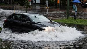 Nach der hitzewelle ziehen gewitter und starkregen über weite teile deutschlands, besonders der norden ist betroffen. Unwetter Aktuell Ausnahmezustand In Berlin Gewitter Legt Deutschland Lahm News De