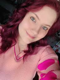 Hiii everyone~ my name is Astrisna Kind . I'm new in this Group but Old for  The Sky. I'm always make many video and information about Sky <3 hope I can  make