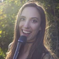 Mindy Sargent's Instagram, Twitter & Facebook