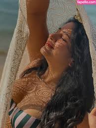 Poonam Bajwa Nude Leaks 34 Photos - Fapello