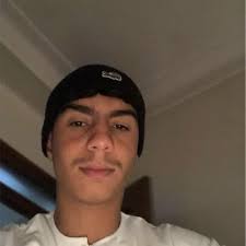 Ernestine Simon (@Ernesti29109996)