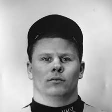 Carrie Marino (2010)