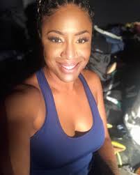 My face was BEAT like a fight in the hood by @iblessfaces last night for my  fashion show! This is NO FILTER! I am wearing an original piece by  @electric_moda_boutique. Bomb ass