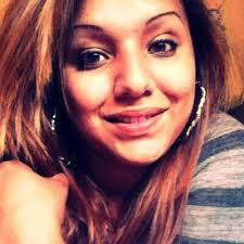 Denise Casanova's Instagram, Twitter & Facebook