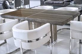 Rectangular dining tables blend seamlessly into traditional and contemporary spaces alike; Legno Ii Modern Dining Table