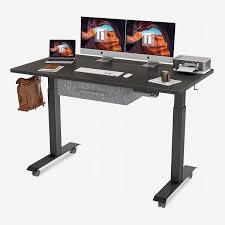 Available in a range of colours, this desk features a clean modern design with a geometric frame that doubles as extra storage. 9 Best Standing Desks 2021 The Strategist
