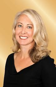 Amy Beales's Instagram, Twitter & Facebook