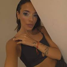 Maria Emilia Mendía (@emimendia) • Threads, Say more