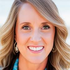 Jessica Eaker's Instagram, Twitter & Facebook