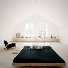 A japanese home always has ample space, even if the house is small. How Zen Is This Bedroom Simple Beautiful Minimal Japanese Meets Minimalistbedroom Minimalist Bedroom Design Remodel Bedroom Bedroom Interior