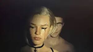 Calling women 'birds' at work is sexist, tribunal rules