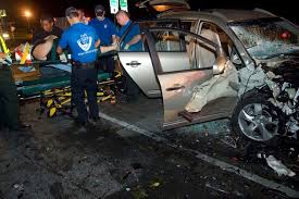 Early morning crash leaves three injured