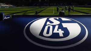 Schalke 04 said friday they have asked for police. Fc Schalke 04 Zieht Bilanz Zu Bundesliga Und Clemens Tonnies