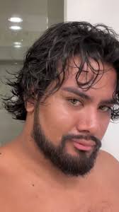 Estilos de cabello para hombres con Bretman Rock