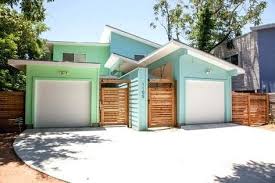 Get light, dark, multiple color combinations for your aapkapainter offers the best color combination for house exterior. Beach House Color Schemes Wall Paint Colors Contemporary Exterior Beach Cottage House Color Schem With Images Beach House Colors Beach House Exterior Exterior House Colors