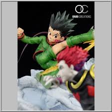 Hisoka morow, also known as hisoka, hisoka the magician and grim reaper, is the one of the main antagonists of the anime/manga series hunter x hunter.papercraft designed and created by paperized crafts. Figurine Oniri Creations Gon Vs Hisoka Battle At The Heavens Arena Hunter X Hunter Figurines Mania