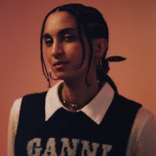 Sarah Farina · Past Events