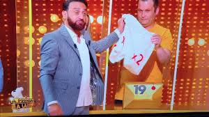 A prendre ou à laisser. Des Z Amours A A Prendre Ou A Laisser Pascal Le Mosellan Creve Le Petit Ecran