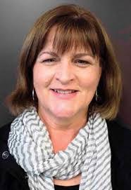 Dianne Timms's Instagram, Twitter & Facebook