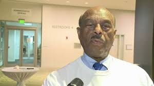 Councilman Donnie Tuck wins Hampton mayoral race