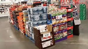 So, whether it be because you haven't gotten invited to dinner yet, you don't have time to get a dinner set up or you just don't have any plans in general, but don't want to spend the night at home, here's a list of places you. Hy Vee Last Of The Christmas Dinner Items Youtube