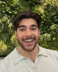 Ilya Zhuravlev's Instagram, Twitter & Facebook