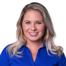 Lauren Stull's Instagram, Twitter & Facebook