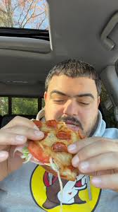 Little Country Pizza & Restaurant in Rhode Island serves great food