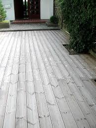 Vollstandig Vergrautes Terrassendeck In Der Holzart Kiefer Thermo 26 Mm Terrassendielen Bilder Terrasse