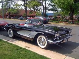 Pin By Vimaroro Tapia On Corvettes Classic Corvette Classic Cars Corvette