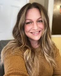 Catherine Meacham's Instagram, Twitter & Facebook