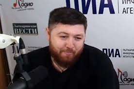 Нас в семье три родных брата. Ngcgckwxu2wmnm