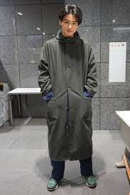 沖縄育ちには寒さが堪え コートを緊急ゲットしました 中田英寿 ファッション コート メンズファッション