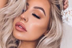 Kosmetyki, na których premierę czekamy w tym miesiącu! Oto najgorętsze z  nich