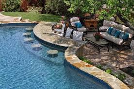 33 Mega Impressive Swim Up Pool Bars Built For Entertaining Pool Houses Pool Patio Swimming Pools Backyard