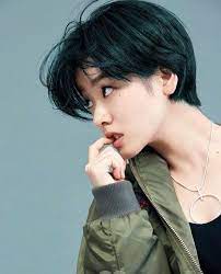 Short asian hairstyles, including bob cuts, have always been extremely popular. Si Estuvieras En Straykids Terminada Korean Short Hair Asian Short Hair Short Hair Haircuts