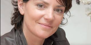 Cendrine Dominguez retrouve le sourire grâce à la naissance de sa  petite-fille