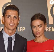 Irina shayk & cristiano ronaldo make rare red carpet appearance at lfp awards 2014! Irina Shayk Irina Shayk Oublie De Mettre Sa Chemise Marseille News