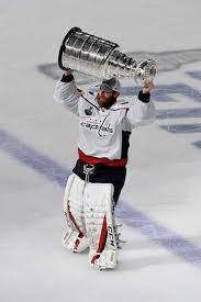 Capitals' braden holtby makes save of the year to even stanley cup final. Las Vegas Nv June 07 Braden Holtby 70 Of The Washington Capitals Hoists The Sta Washington Capitals Hockey Capitals Hockey Washington Capitals Stanley Cup