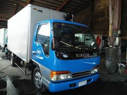 These trucks are usually found in 4 to 7 meter in length and 3.5 to 7.5 tons with a box which is generally larger than the body of the truck. Sbt Japan Isuzu Trucks Isuzu Truck And Bus New 2020 Model In Japan Import New Quality Japanese Used Cars For Sale From Sbt Japan