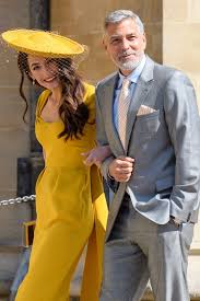 Mittlerweile wird amal und meghan eine bessere freundschaft nachgesagt als george und harry. The Surprising Connection Between George Clooney And Princess Eugenie S Fiance George Clooney Wedding Amal Clooney Royal Wedding Dress