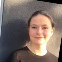 Julie Robin's Instagram, Twitter & Facebook