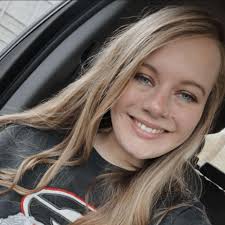 What are some good boat rental services in Madeira Beach?