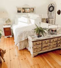 See more ideas about bedroom decor, home, home decor. The Top 76 Farmhouse Bedroom Ideas Interior Home And Design Laptrinhx News