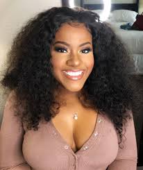 Etana Dumps 'Natural Woman' Image For New Head-Turning Looks